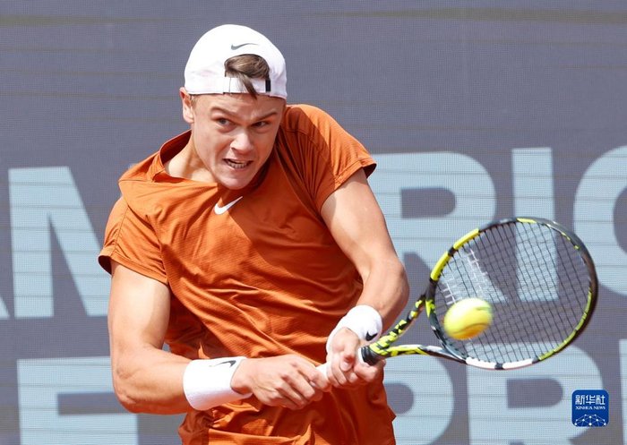 世青赛的路 世青赛的路