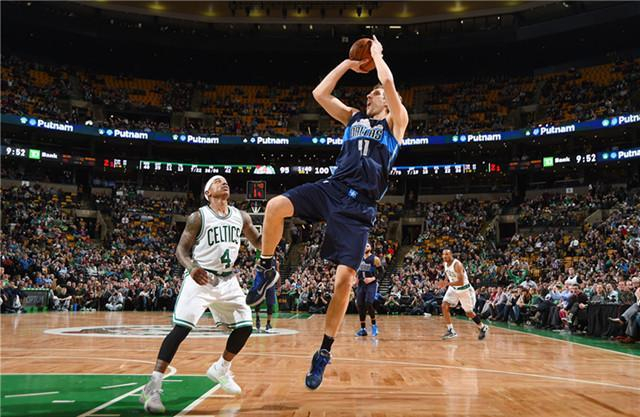 是场上明星 是场上明星