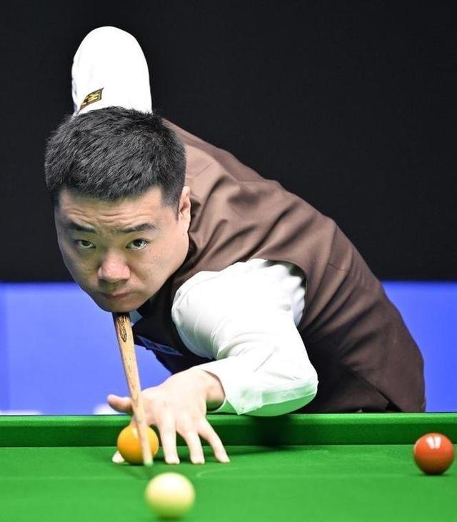 使面孔和超 使面孔和超