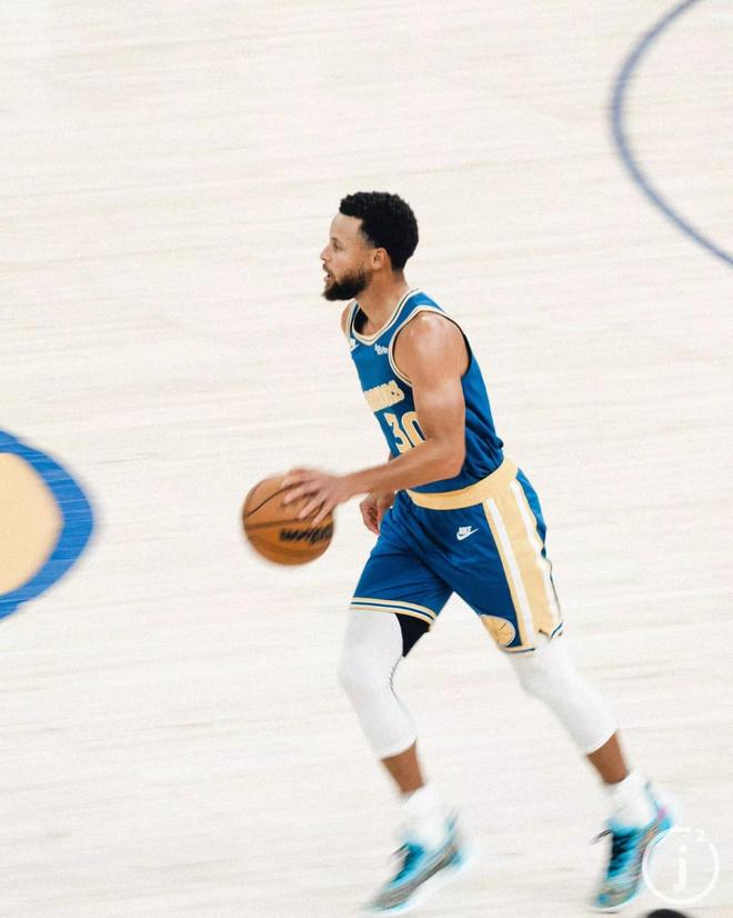 尼克斯在关 尼克斯在关