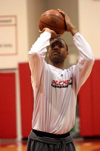 点与后排保 点与后排保